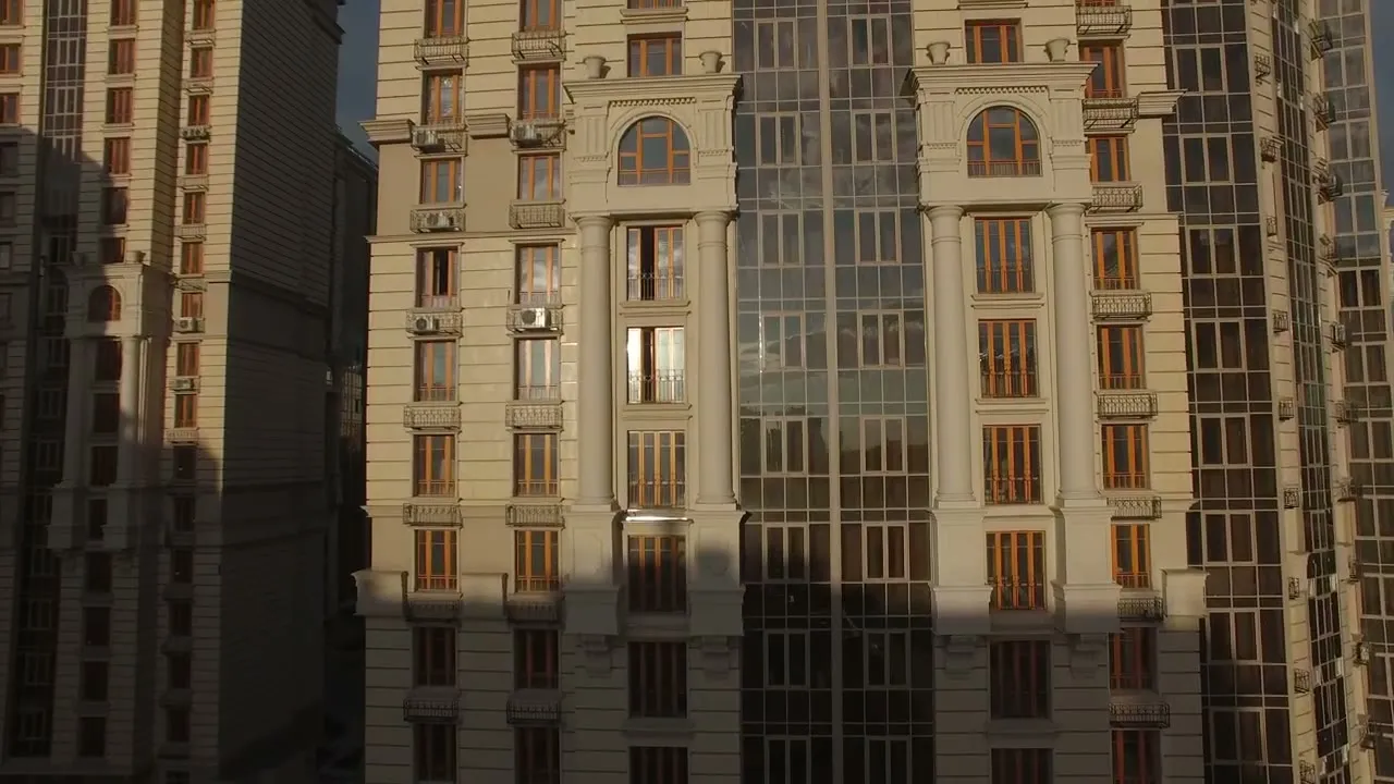 Edificios elegantes en zona metropolitana de Monterrey